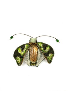 Брошь "Большая бабочка" зеленая с камнем